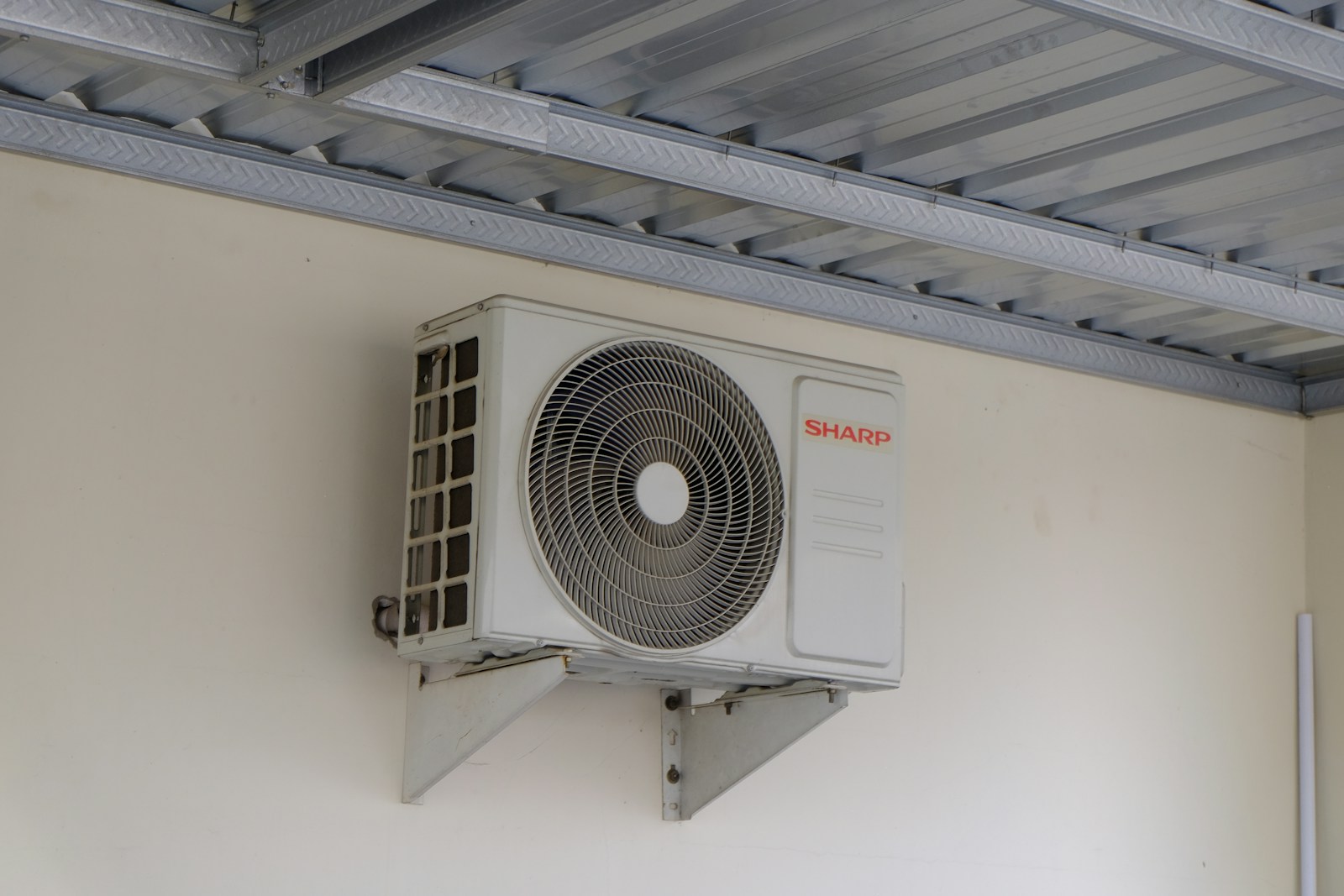 Ductless mini-split system